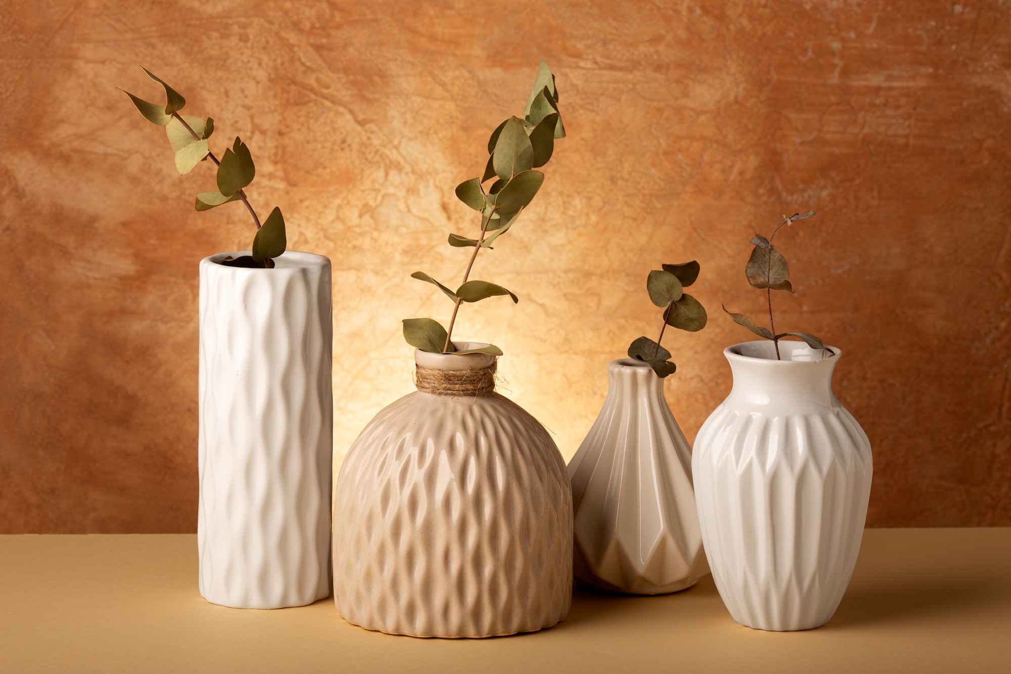 Wholesale Vases from China: Purchasing and Logistics Nuances